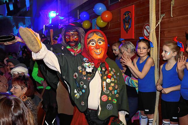 Bild 29: Bunter Abend der Stahringer Schoofwäscherzunft: Ein unvergessliches Show-Erlebnis in der Homburghalle