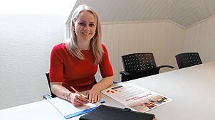 Jessica Gälle (Stadtjugendpflege) organisiert den Ferienspaß. Foto: Sandra Mieg