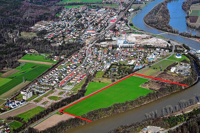 Das geplanten Zentralkrankenhaus für den Landkreis Waldshut soll in Albbruck gebaut werden. Und zwar zwischen B 34 und Rheinufer, ...