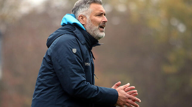 Hakan Karaosman, Trainer des SC Pfullendorf.