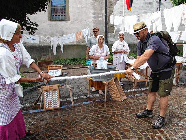 Bilder vom Festumzug beim Bächtle-Fest.