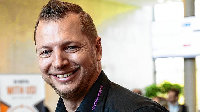 Patrick Bohner ist stellvertretender technischer Leiter der Stadthalle Singen