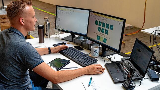 Die Firma Fruitcore arbeitet jetzt auch im Technologiepark am Krebsgraben in Villingen. Hier Mitarbeiter Marco Angst bei der ...