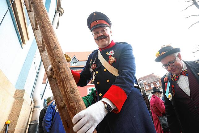 Bild 4: Fasnacht 2025 in Donaueschingen: Narren treiben es bunt – Das närrische Spektakel in Bildern!