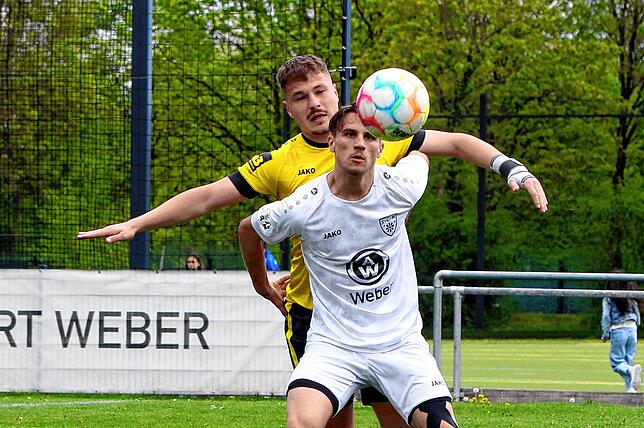 Bild 39: SV Denkingen gewinnt Spitzenspiel beim SC Markdorf. Wir waren mit der Kamera dabei!