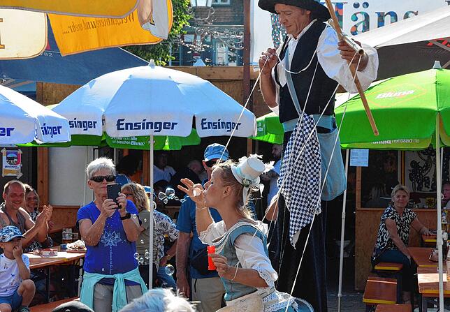 Bild 25: Das Stadtfestsamstag in Markdorf ist ein voller Erfolg