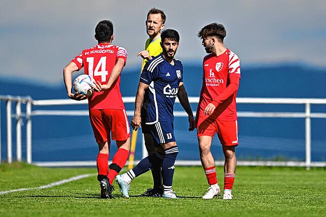 Bild 8: SV Blau-Weiß Murg siegt 5:1 beim FC Schlüchttal – und wir haben Bilder!