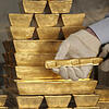 105 Tonnen Barren und Münzen kaufen die Deutschen jedes Jahr. Damit sind sie gut im Rennen. 4300 Tonnen Gold werden weltweit veräußert. ...