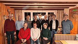 Hintere Reihe von links Edgar Engesser, Peter Betz, Walter Vosseler, Gerd Noack, Georg Hauser Lothar Gail, Hans Münzer; vorne Georg ...