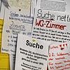 Wohnungsgesuche am Schwarzen Brett der Universität in Konstanz (Archivbild).