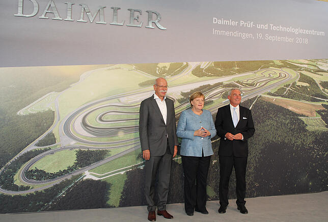 Heute vor einem Jahr ist das Daimler Prüf- und Technologiezentrum Immendingen offiziell seiner Bestimmung übergeben worden. Zum Festakt ...
