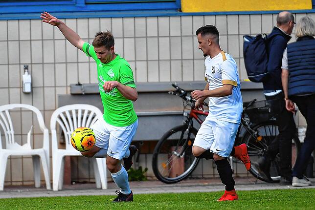Bild 20: SG Mettingen/Krenkingen müht sich zu 2:0-Sieg bei Schlusslicht BFC Friedlingen &ndash; wir haben Bilder!