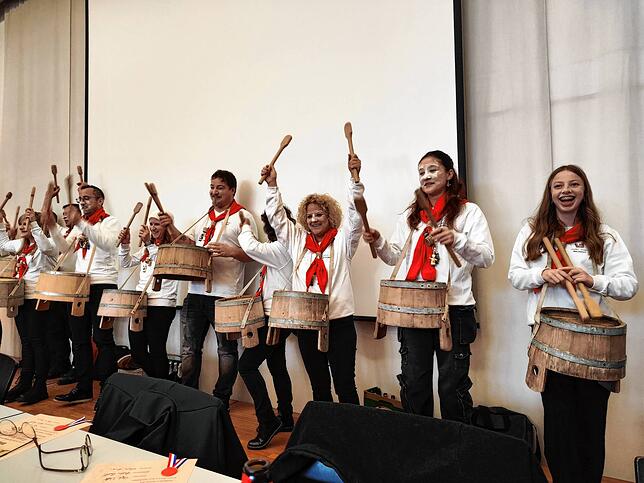 Bild 14: Narro-Zunft Waldshut startet am 11.11 mit lautem Getrommel in die Fasnacht
