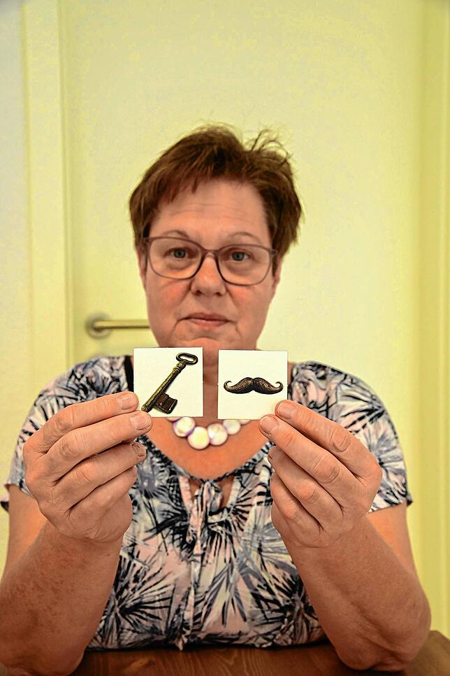 Die gemeinsamen Begriffe von unterschiedlichen Bildern herausfinden ist auch eine gute Möglichkeit, um seine grauen Zellen fit zu halten.