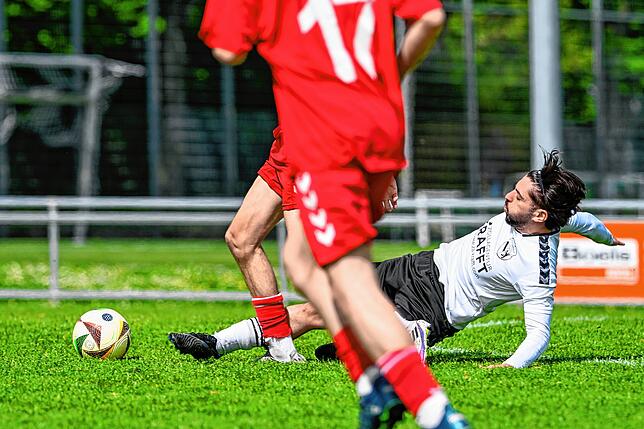 Bild 29: FV Lörrach-Brombach II besiegt den FV Tumringen im Derby mit 4:0 – und wir haben Fotos!