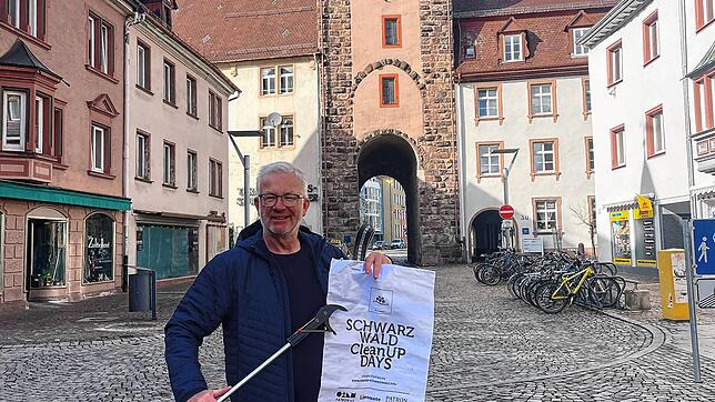 Stadtführer Rudolf Reim hofft auf viele Helfer, die Müll aufsammeln. Foto: Reim