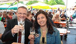 Bild : So stimmungsvoll endet das Reichenauer Wein-und Fischerfest 2025