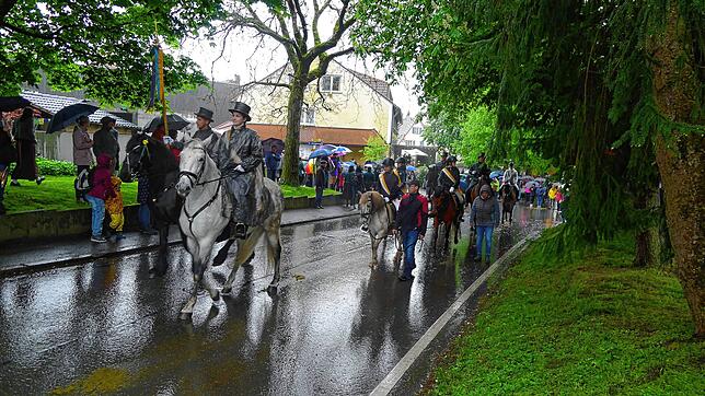 Bild 32: Bilder vom Georgiritt in Limpach im Deggenhausertal am Muttertag