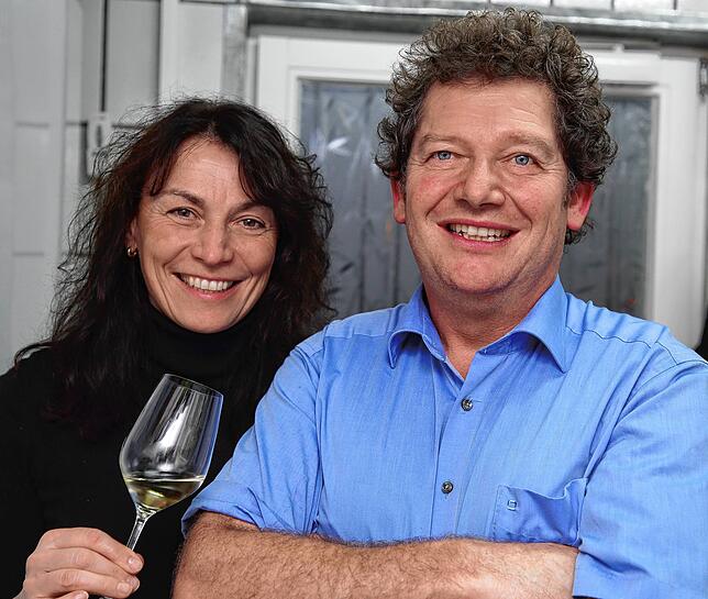 Beate und Georg Vollmayer haben ein Bio-Weingut am Fuße des Hohentwiel. Ihre Weine sind in der Region bestens bekannt.