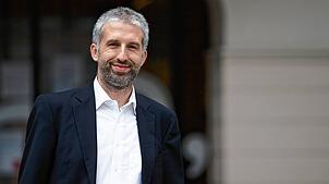 Oberbürgermeister Boris Palmer will die Tübinger rückwirkend zur Kasse bitten will. Dabei sollen die Steuersätze für Grund- und ...