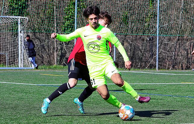 Bild 7: Die besten Bilder vom Spitzenspiel zwischen dem FC Überlingen und dem Türk SV Singen