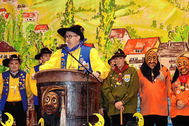 Bild 1: Die Mondfänger vom Untersee begeistern beim Narrenspiegel in Wangen.
