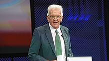 Bild : Das wünscht Ministerpräsident Kretschmann dem SÜDKURIER zum Jubiläum