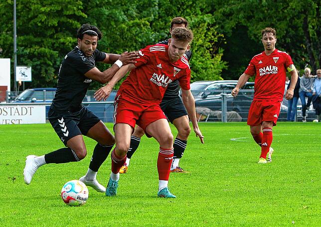 Bild 18: Die besten Bilder vom Pokalfight zwischen dem FC Überlingen und dem SC Konstanz-Wollmatingen