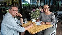 Johannes Brand im Gespräch mit SÜDKURIER-Mitarbeiterin Claudia Wörner