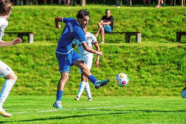 Bild 14: FC Erzingen bezwingt den FC Schönau mit 3:0 &ndash; und wir haben Bilder!
