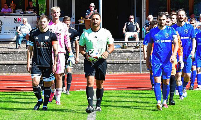 Bild 2: SG Stühlingen/Weizen siegt 5:0 beim FC Wehr – wir haben Fotos!