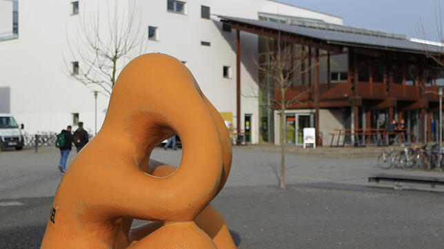 Die Staatsanwaltschaft Konstanz hat am Dienstag Räume der Hochschule für Technik, Wirtschaft und Gestaltung durchsuchen lassen.