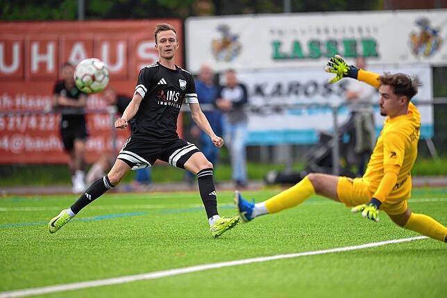 Bild 15: TuS Stetten gewinnt 3:1 gegen den FC Wehr – und wir haben Fotos!