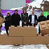 Sie freuen sich über den Spatenstich der Firma Straub (von links): Stephan Volz von der gleichnamigen Bräunlinger Hoch- und ...