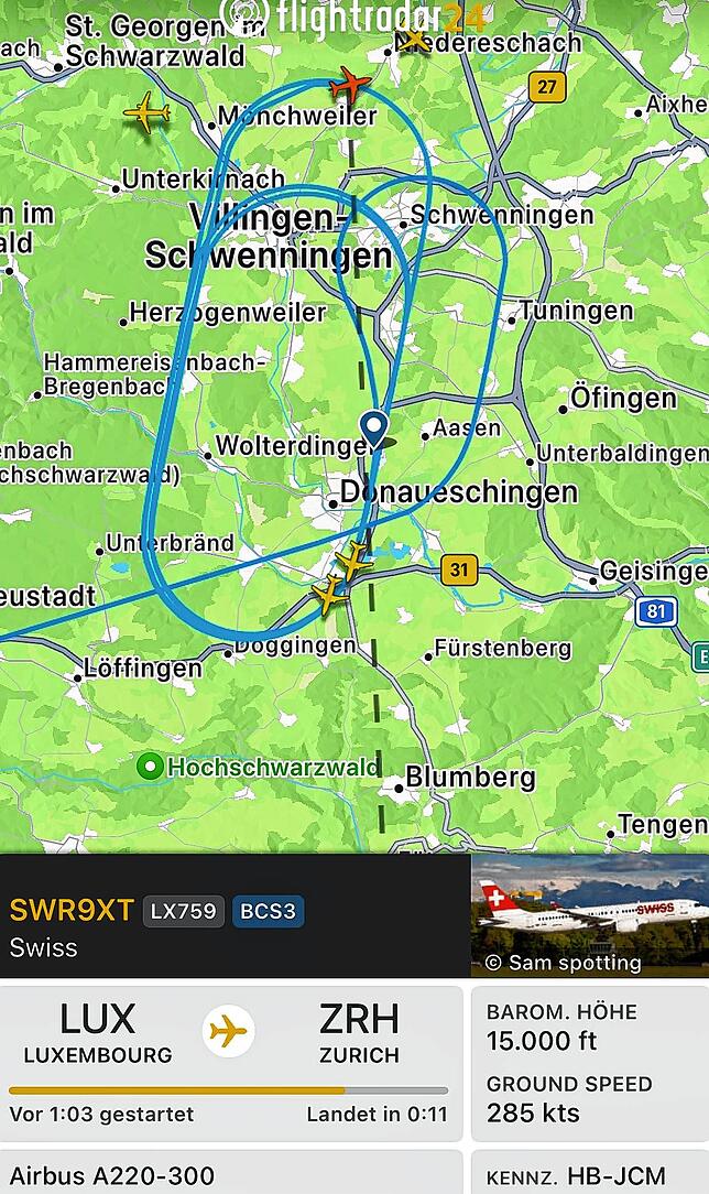 Die Warteschleife über Villingen-Schwenningen, in die ein Flugzeug in der Nacht der Sternschnuppen wegen eines Gewitters über Zürich ...
