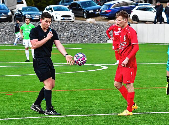 Bild 4: SG Mettingen/Krenkingen gewinnt Derby beim FC Schlüchttal mit 2:0 &ndash; und wir haben Bilder!