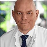 „Es ist nicht damit zu rechnen, dass Asthma-Sprays zu einem Game-Changer in der Pandemie werden.“ Christian Taube, Professor ...