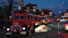 Der Blaulichtkorso der Rettungsorganisationen hat am Sonntag in Rheinfelden die Zuschauerinnen und Zuschauer begeistert. Bild: Heinz Vollmar