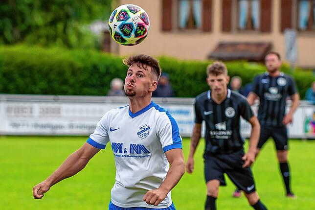 Bild 29: FC Geißlingen gewinnt Küssaburg-Pokal durch 4:3-Sieg gegen den FC Hochrhein &ndash; wir haben Bilder!