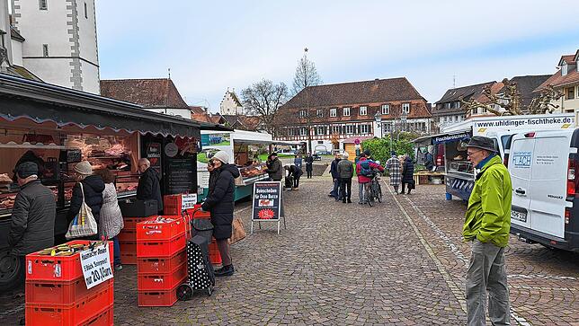 Händler beklagen die starke Neigung des Marktplatzes und den Mangel an Parkplätzen in der Nähe.