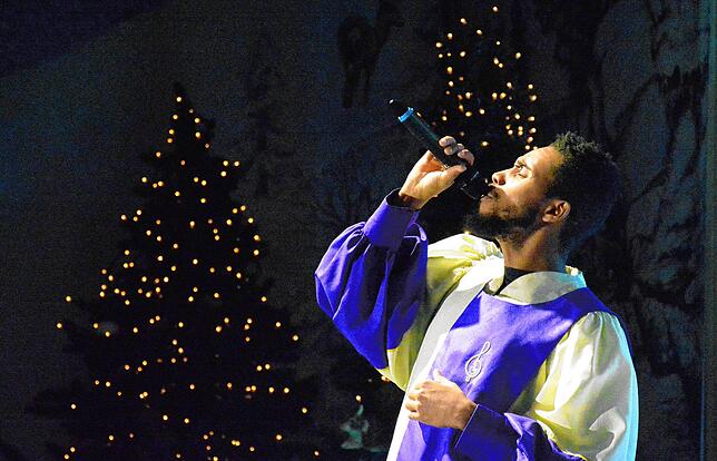 Feinfühlig interpretierte Soli und temperamentvolle Gospelvariationen machen die Golden Voices of Gospel beim Triberger Weihnachtszauber ...
