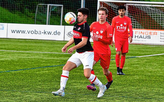 Bild 13: FC Tiengen 08 feiert 8:0-Kantersieg beim FC Rot-Weiß Weilheim &ndash; und wir haben Bilder!