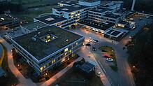 Der Medizin-Campus Bodensee ist mit dem Klinikum Friedrichshafen (Bild) in finanzielle Schieflage geraten. Die Stadt Friedrichshafen hat ...