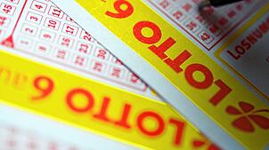 Bild : Glückspilz aus Stuttgart gewinnt 1,1 Millionen Euro
