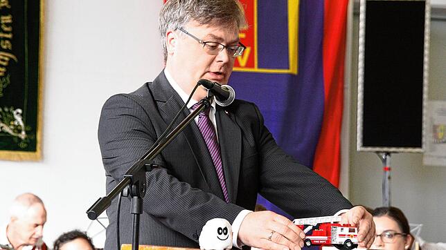 Bürgermeister Carsten Quednow, im Bild an der Einweihung des Görwihler Feuerwehrhauses 2019, ist heute seit 25 Jahren in Görwihl tätig.