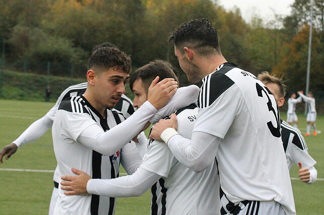 Bild 1: SV 08 Laufenburg schickt die Reserve des Freiburger FC mit 6:1 nach Hause &ndash; und wir haben Bilder!