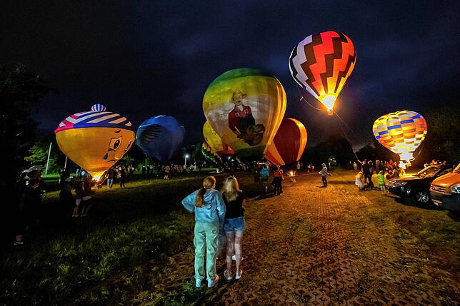 Bild 9: Modellballonglühen Brigachtal:  Die schönsten Bilder