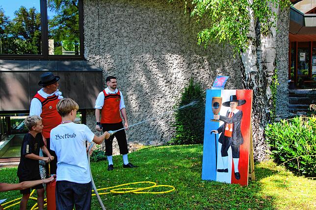 Bild 5: Chilbi 2025: So feiern die Kleinsten die Waldshuter Chilbi beim Kinderfest und Kinderumzug auf den Festplatz