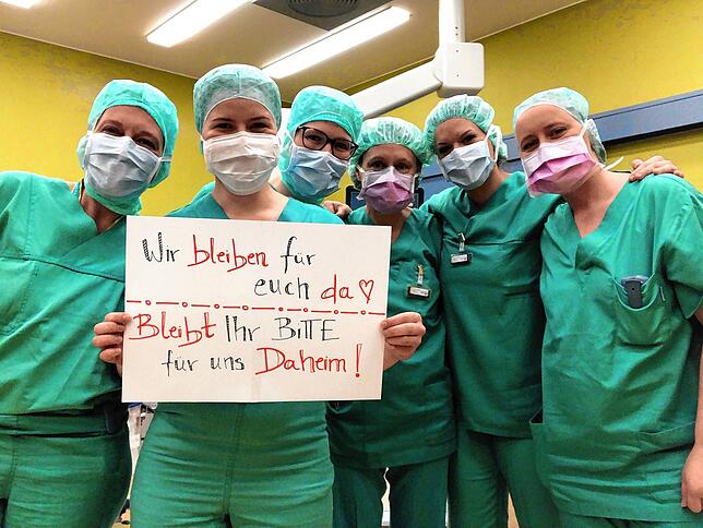 Mit steigenden Infektionszahlen kommen auch Ärzte und Pfleger an ihr Limit.
