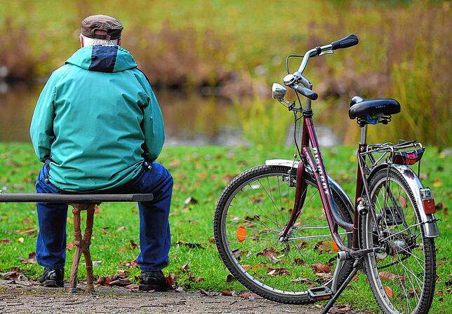 Heutige Rentner sind eigentlich eine privilegierte Generation. Nachfolgende Generationen werden deutlich weniger Bezüge erhalten.